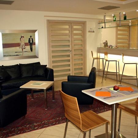 Hotel Villa Cibele CTA Exteriör bild