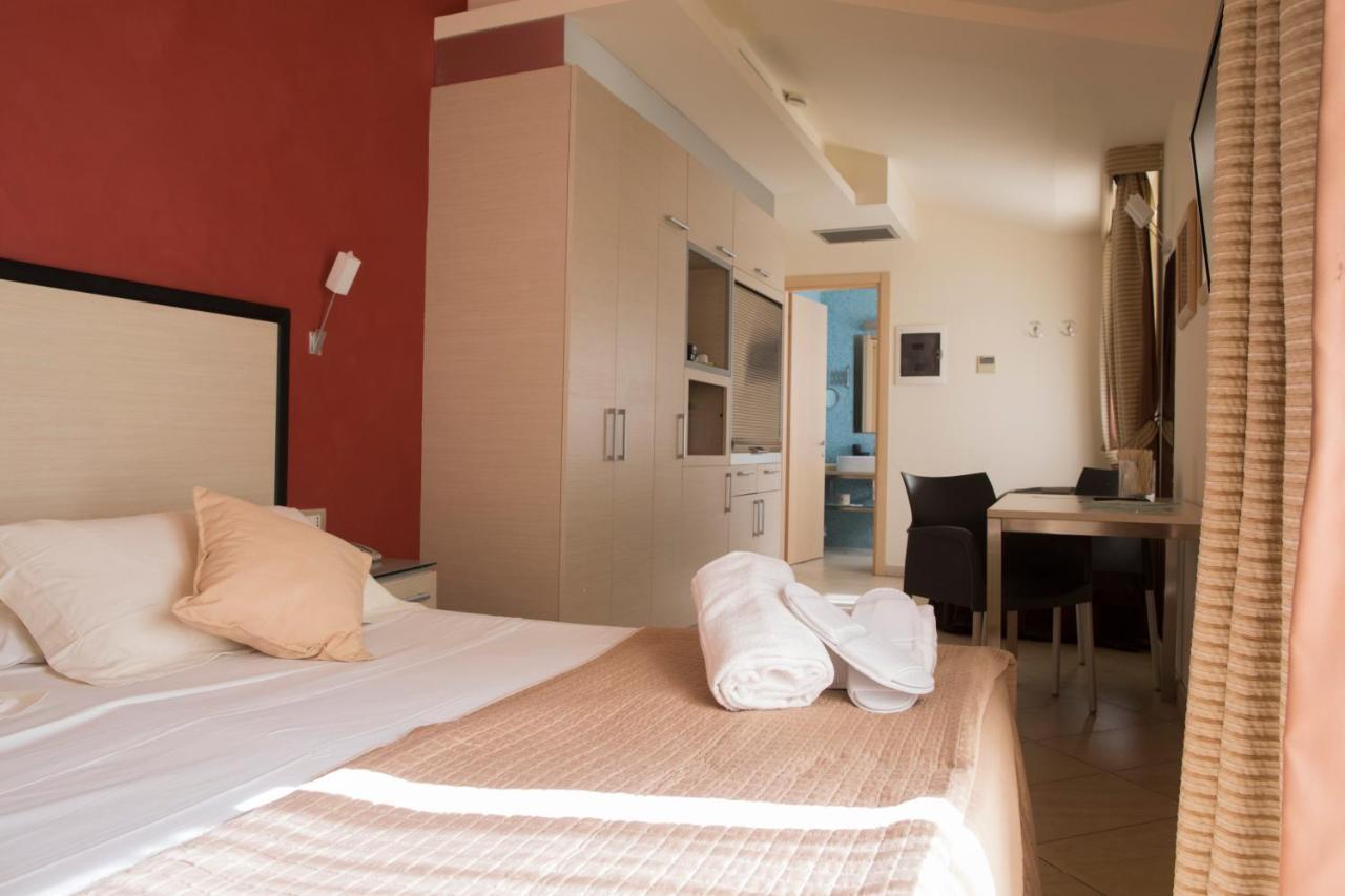 Hotel Villa Cibele CTA Exteriör bild