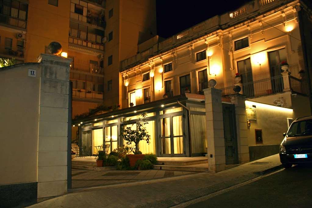 Hotel Villa Cibele CTA Exteriör bild